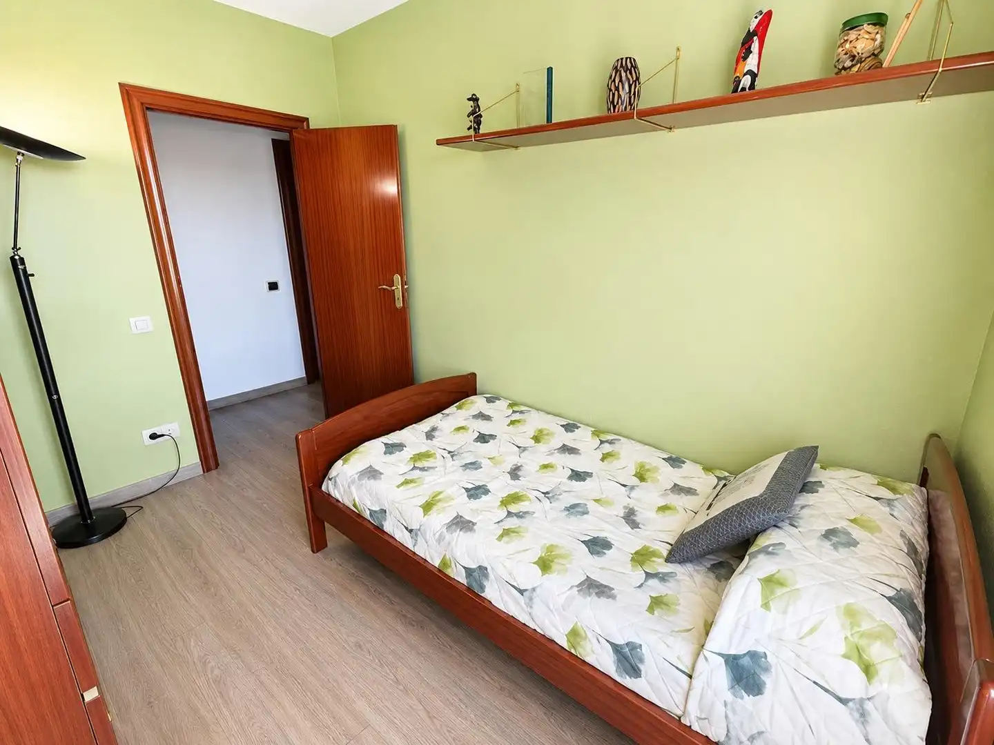 Habitación de Piso en venta en Barcelona con Parquet