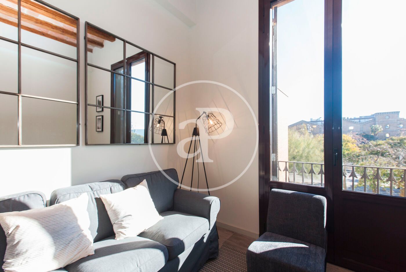 Living room of Flat to rent in  Barcelona Capital  with Air Conditioner, Heating and Terrace