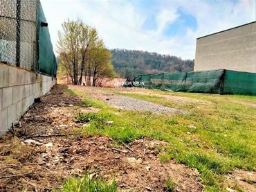 Terreno industrial en venta en de la Indústria