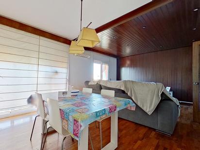 Dining room of Flat for sale in Manresa  with Air Conditioner, Heating and Parquet flooring