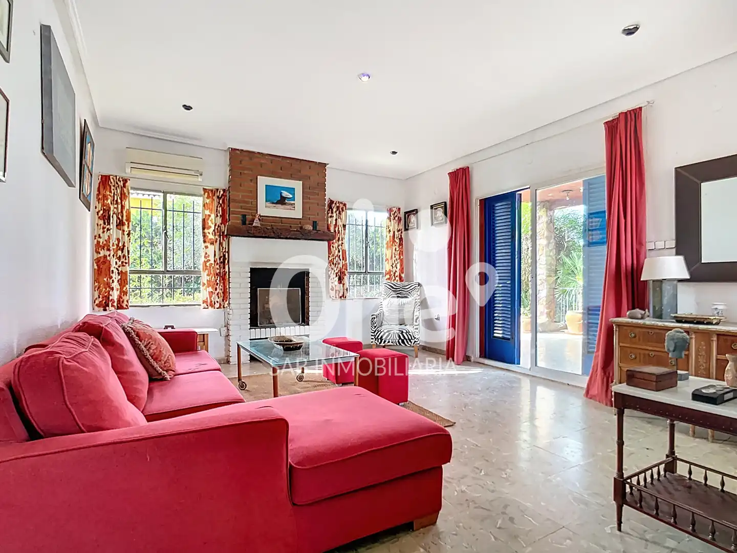 Wohnzimmer von Haus oder Chalet zum Verkauf in San Antonio de Benagéber mit Privatgarten, Terrasse und Schwimmbad