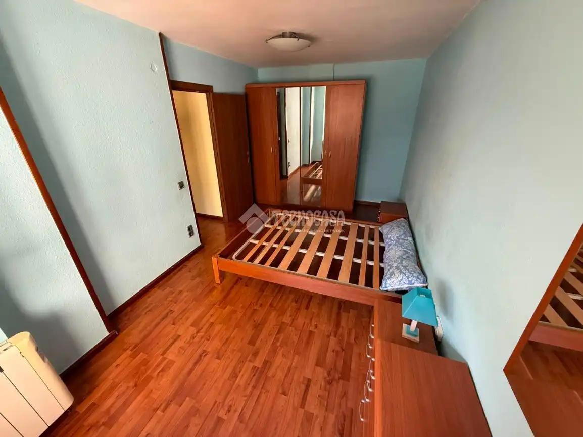 Habitación de Piso en venta en Zaragoza con Calefacción