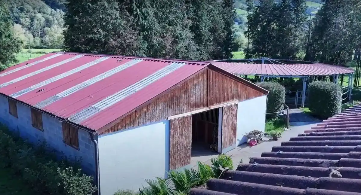 Vista exterior de Finca rústica en venda en Villacarriedo