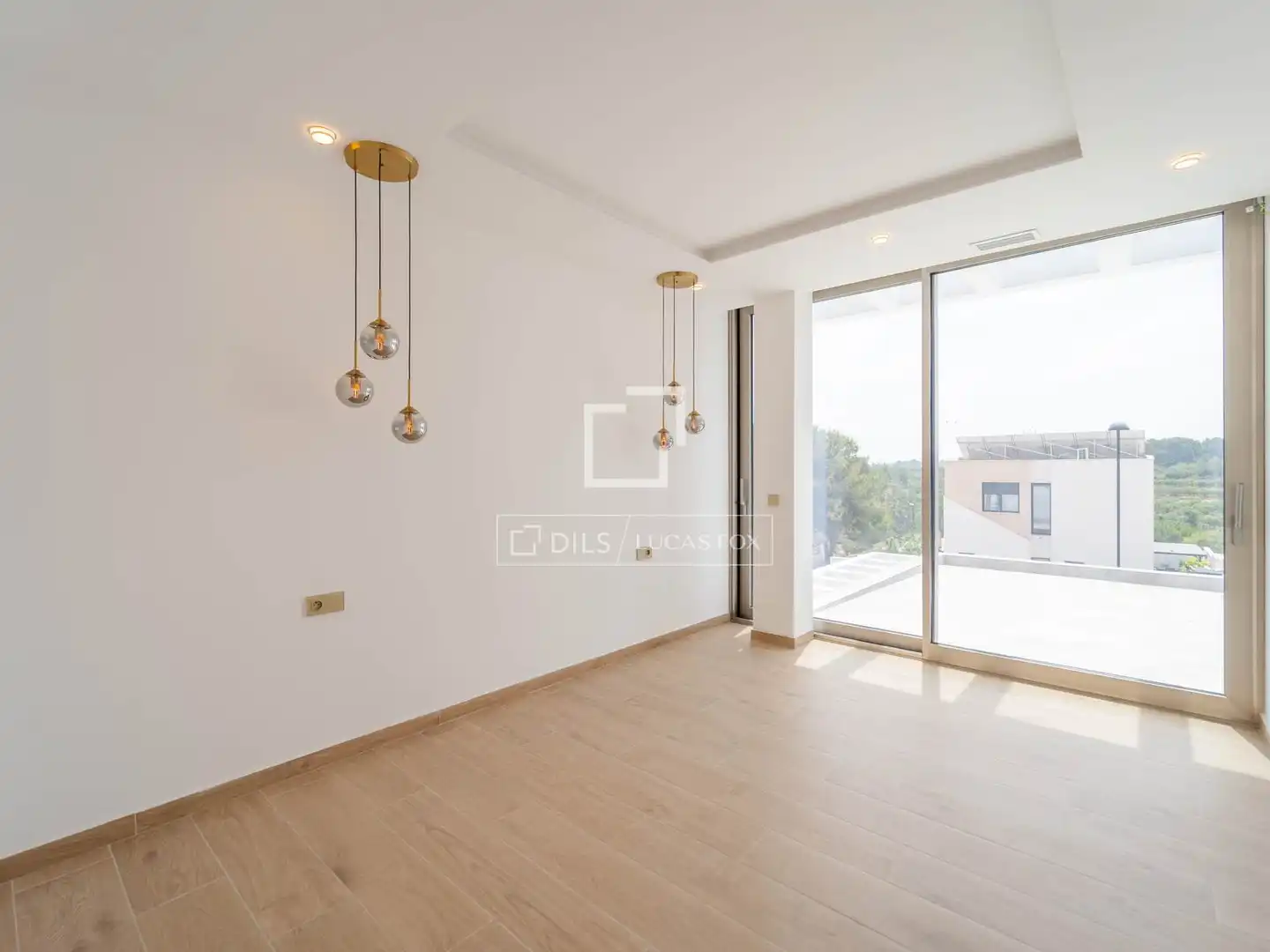 Balcony of Houses for sale in Torrent  with Air Conditioner, Private garden and Terrace