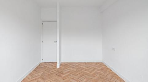Foto 5 de Piso en venta en Calle de Mota del Cuervo, Canillas,  Madrid Capital