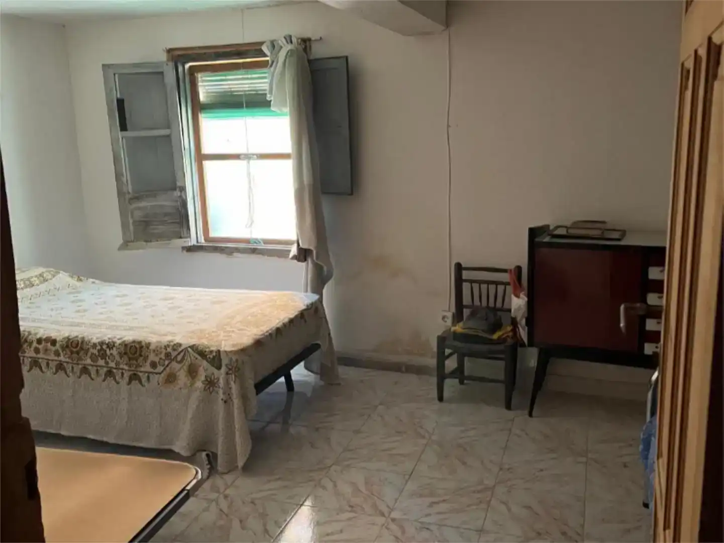Habitación de Piso en venta en Priego