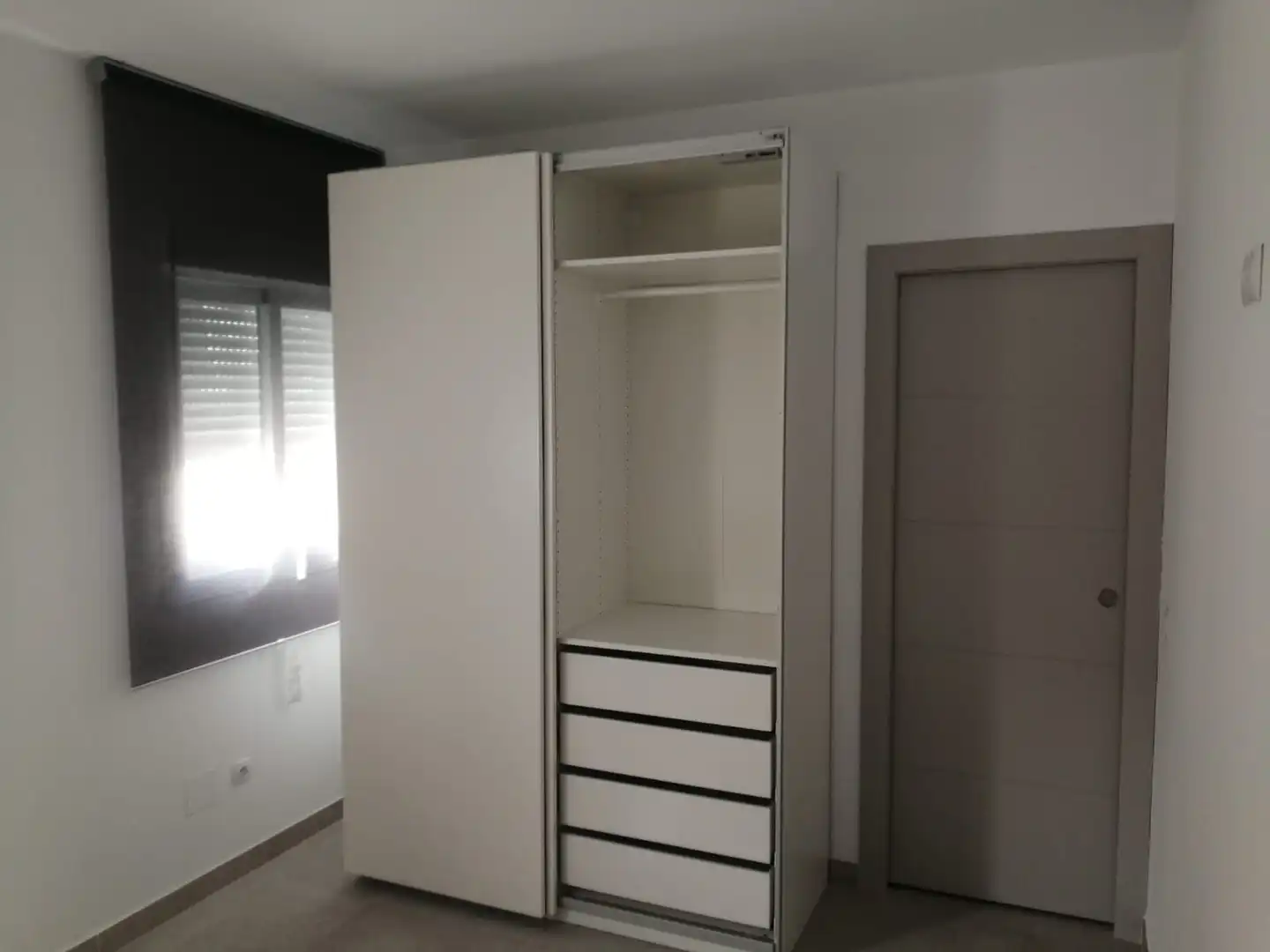 Habitación de Piso de alquiler en Algeciras con Amueblado
