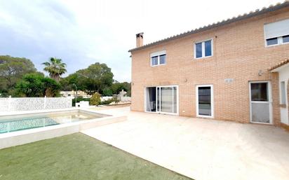 Jardí de Casa o xalet en venda en Sagunto / Sagunt amb Terrassa i Piscina