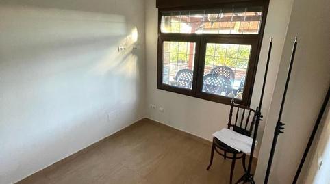 Foto 5 de Casa adosada en venda a Calle Barrio, Sariegos, León