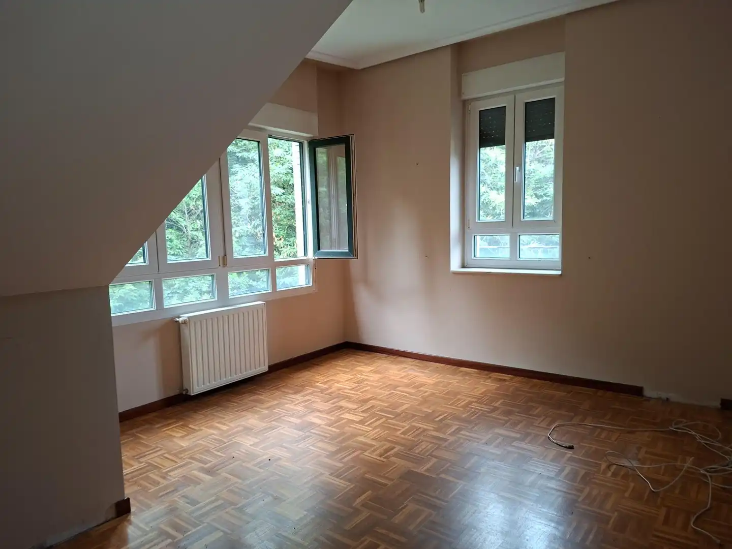 Dormitori de Dúplex en venda en Mieres (Asturias) amb Calefacció, Parquet i Traster