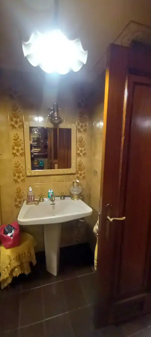 Baño de Piso en venta en Gijón  con Calefacción, Parquet y Terraza
