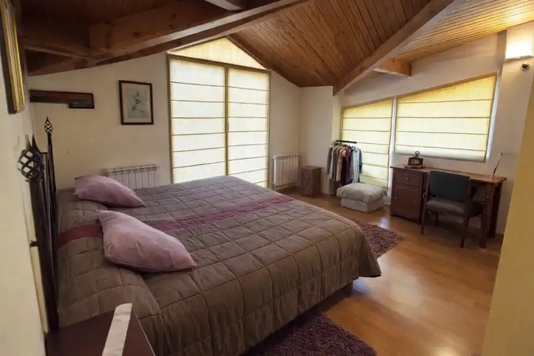 Dormitori de Casa o xalet en venda en Vitoria - Gasteiz amb Calefacció, Jardí privat i Terrassa