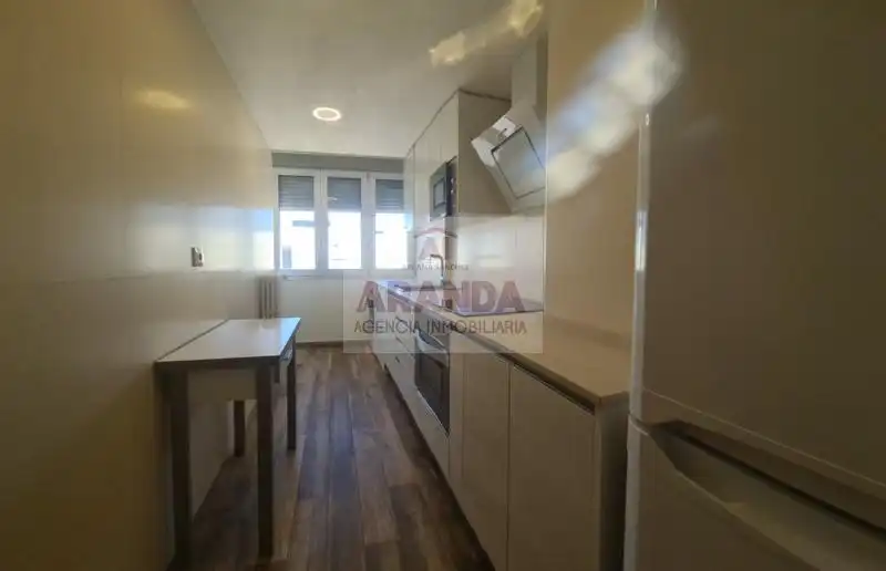 Cocina de Piso de alquiler en Zaragoza con Aire acondicionado, Calefacción y Trastero