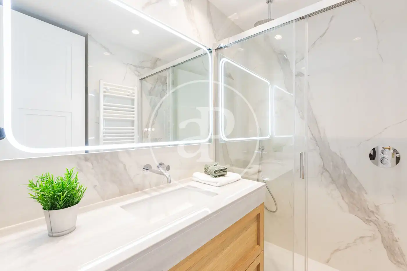 Baño de Piso en venta en Madrid con Aire acondicionado, Calefacción y Terraza