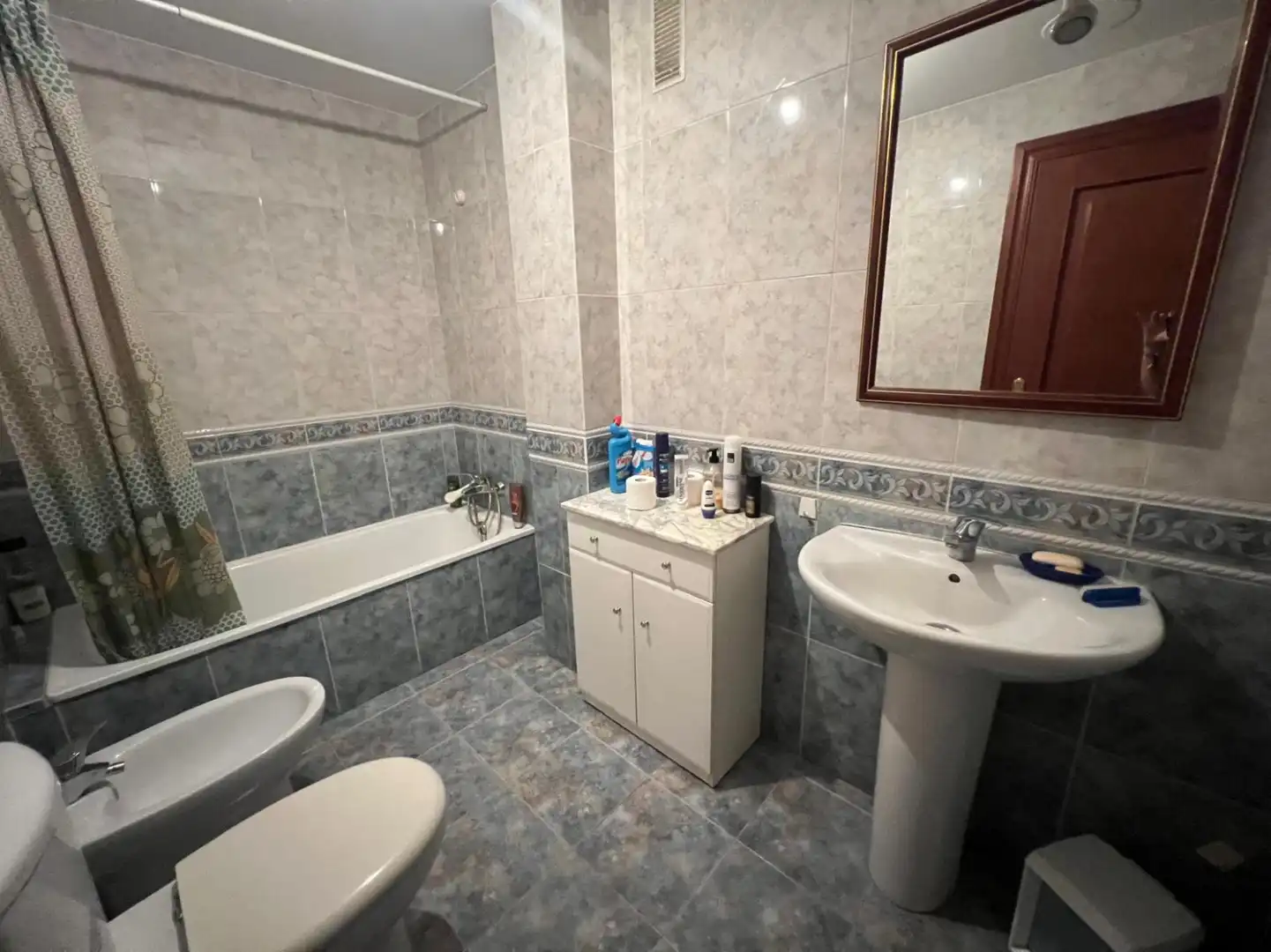 Baño de Piso en venta en  Logroño con Calefacción, Parquet y Terraza