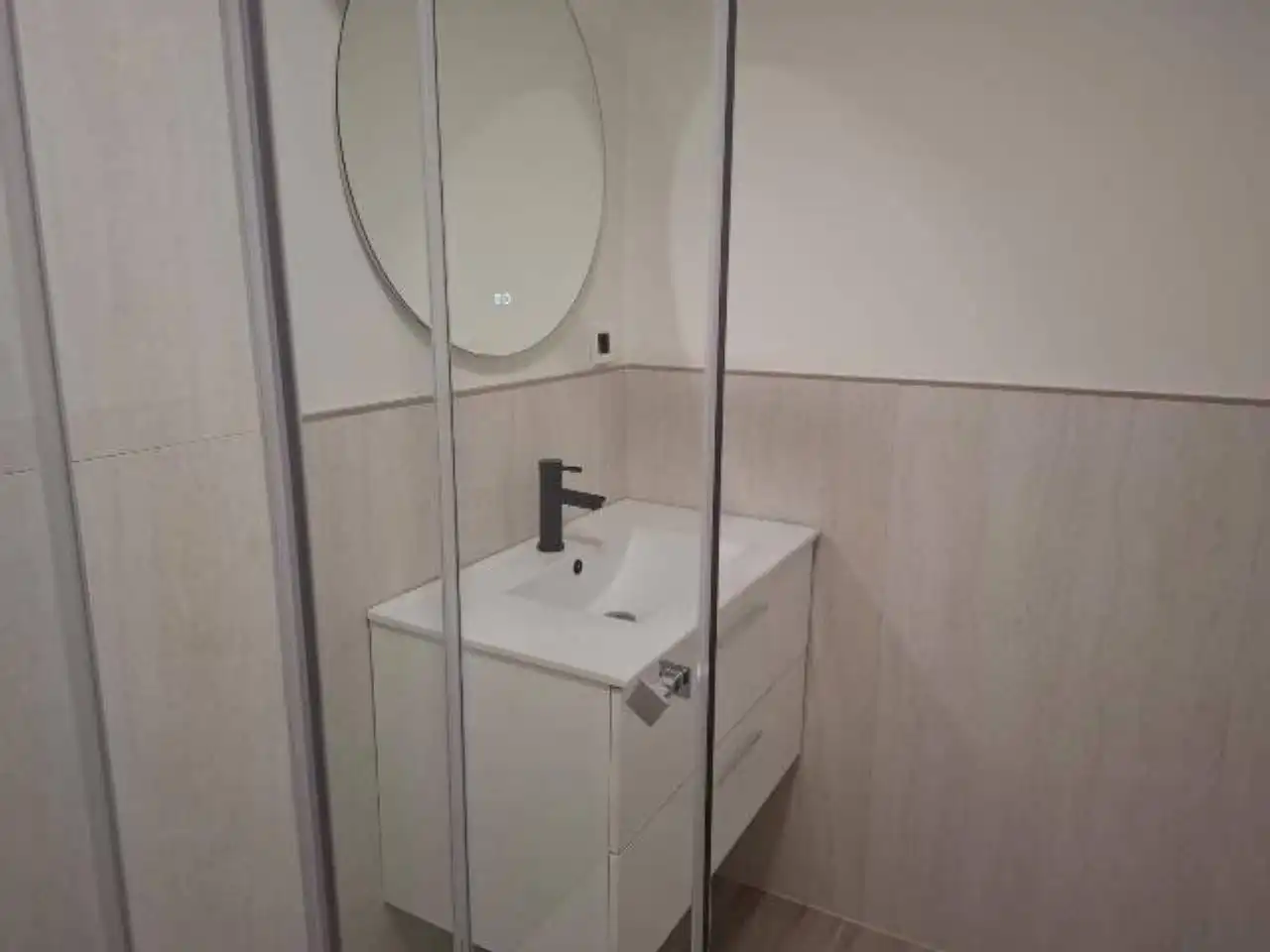 Baño de Piso en venta en Santa Coloma de Gramenet con Parquet