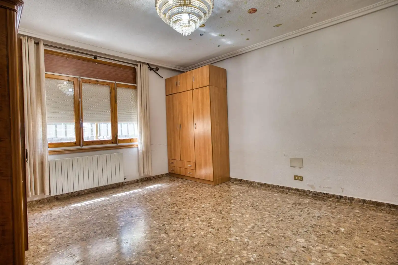 Habitación de Casa o chalet en venta en Mutxamel con Aire acondicionado, Calefacción y Jardín privado