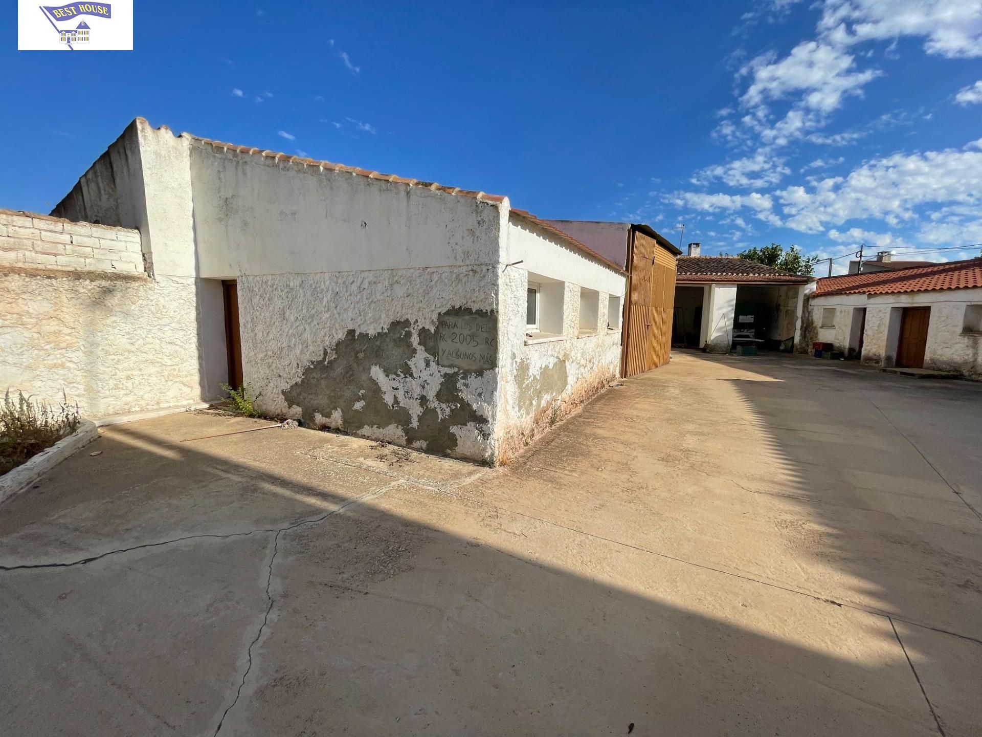 Vista exterior de Finca rústica en venda en  Albacete Capital amb Terrassa i Balcó