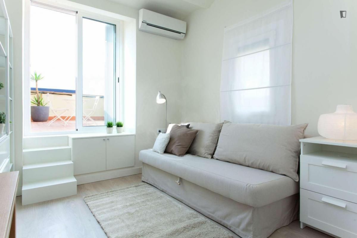 Study to rent in El Poblenou