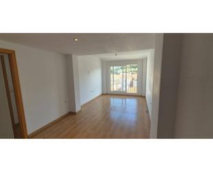 Bedroom of Flat for sale in Riogordo  with Air Conditioner and Parquet flooring