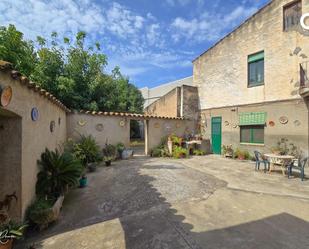 Vista exterior de Casa o xalet en venda en Figueres amb Calefacció, Terrassa i Balcó