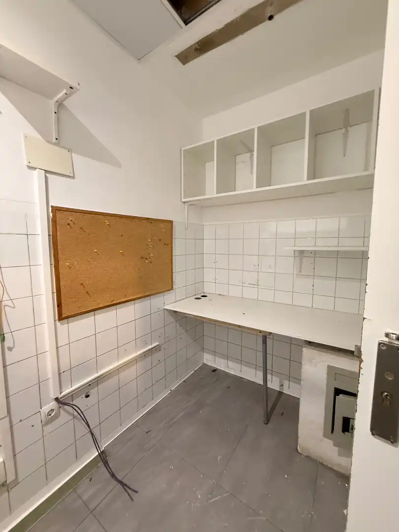 Local comercial de lloguer a Pintor Aurelio Verá-Fajardo Kalea 2, imagen 15
