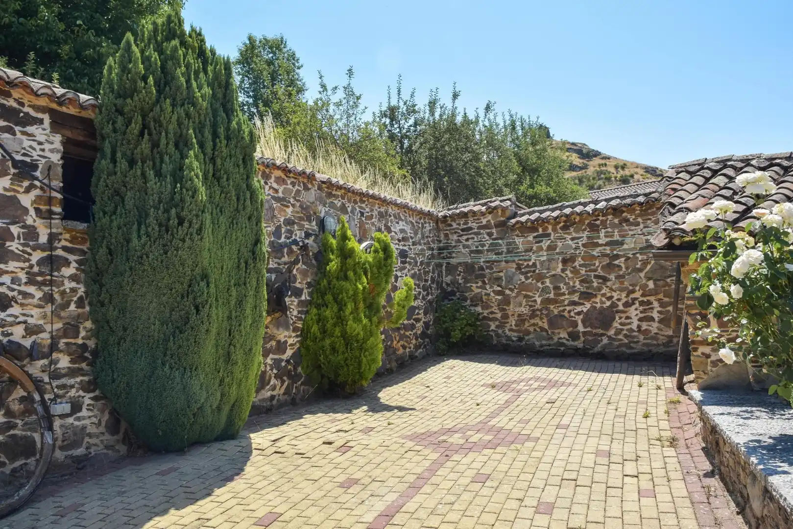 Terrassa de Finca rústica en venda en Riello amb Calefacció