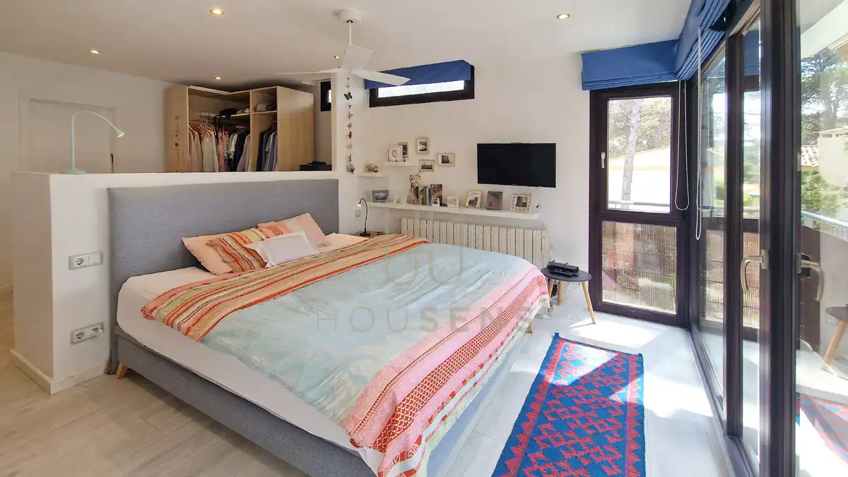 Bedroom of Houses for sale in Calvià  with Air Conditioner, Heating and Private garden