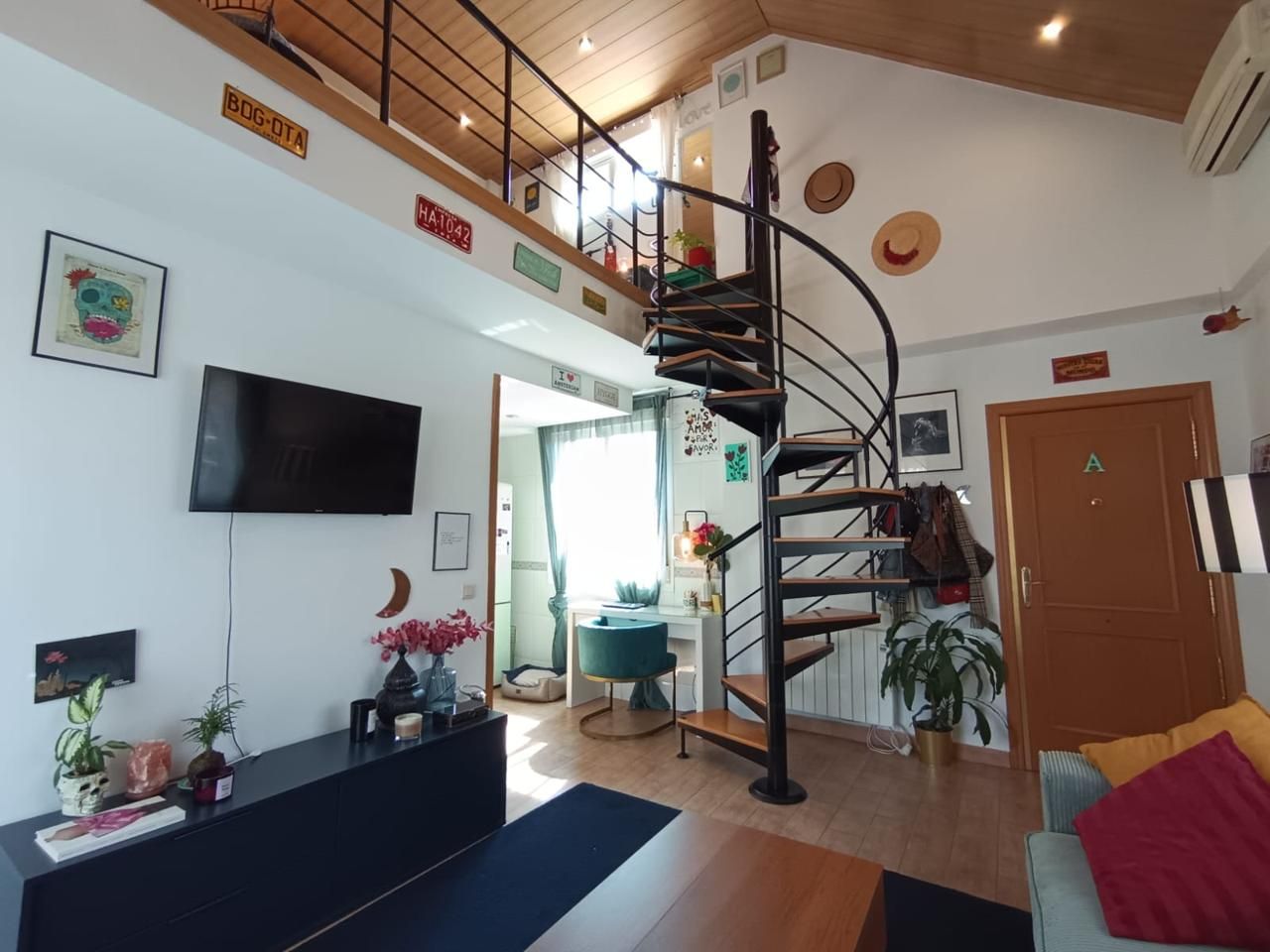 Attic for sale in  Madrid Capital  with Air Conditioner, Heating and Terrace