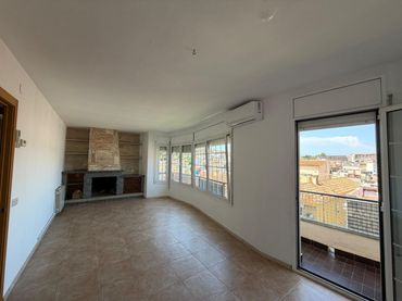Flat with balcony for sale in Passeig DINTRE DE