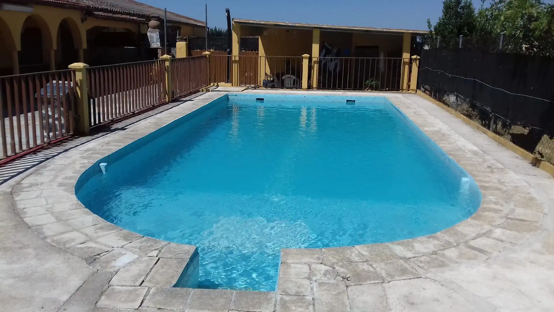 Schwimmbecken von Grundstücke zum Verkauf in Talavera de la Reina