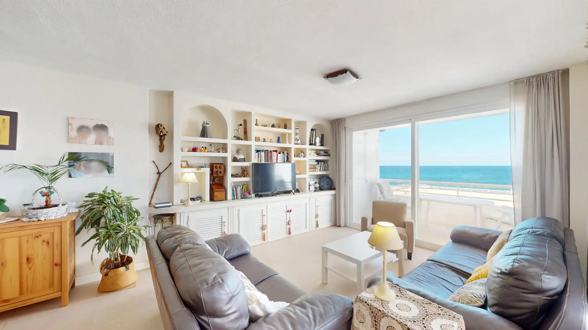 Wohnzimmer von Wohnung zum Verkauf in Sant Josep de sa Talaia mit Klimaanlage, Heizung und Terrasse