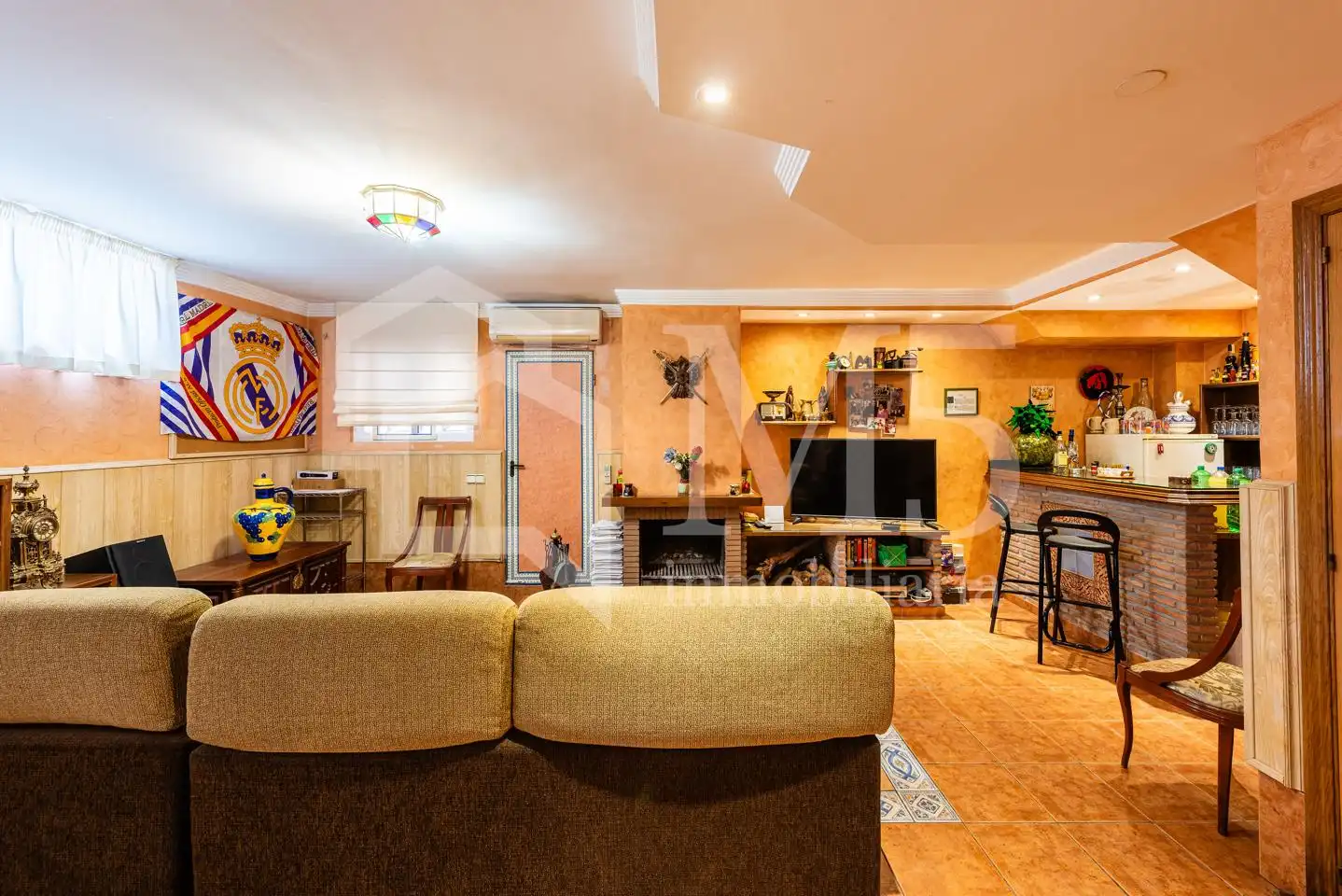 Sala de estar de Casa o chalet en venta en Vélez-Málaga con Aire acondicionado, Piscina y Amueblado