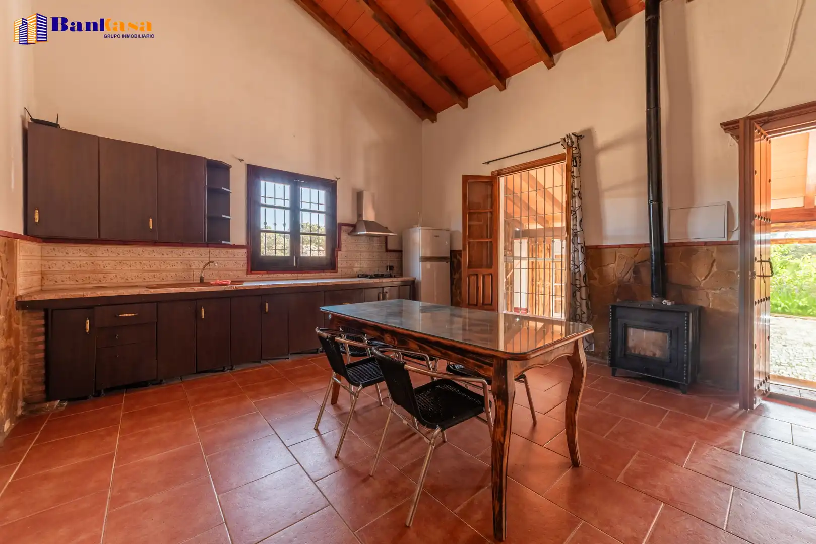 Cocina de Finca rústica en venta en Antequera con Jardín privado, Piscina y Amueblado