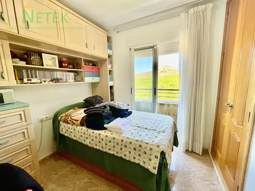 Habitación de Dúplex en venta en Murcia
