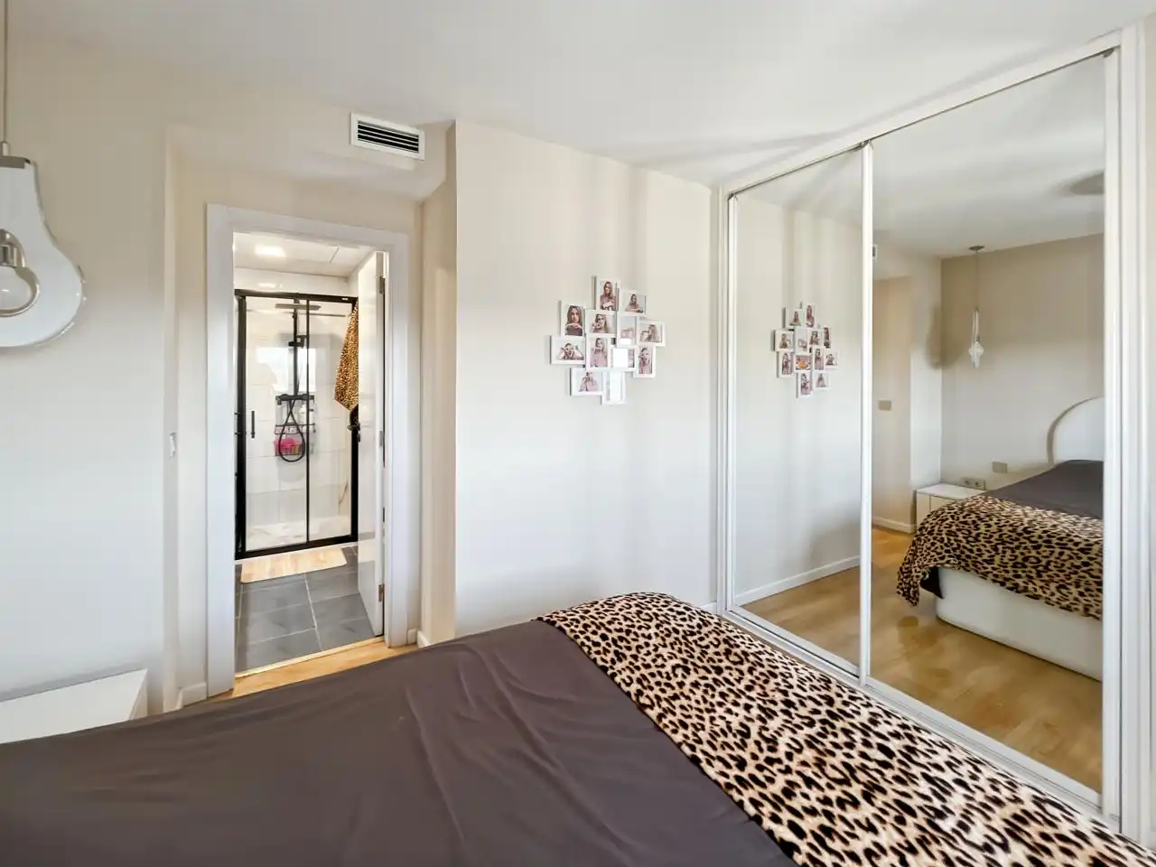 Habitación de Ático en venta en Madrid con Aire acondicionado, Calefacción y Terraza