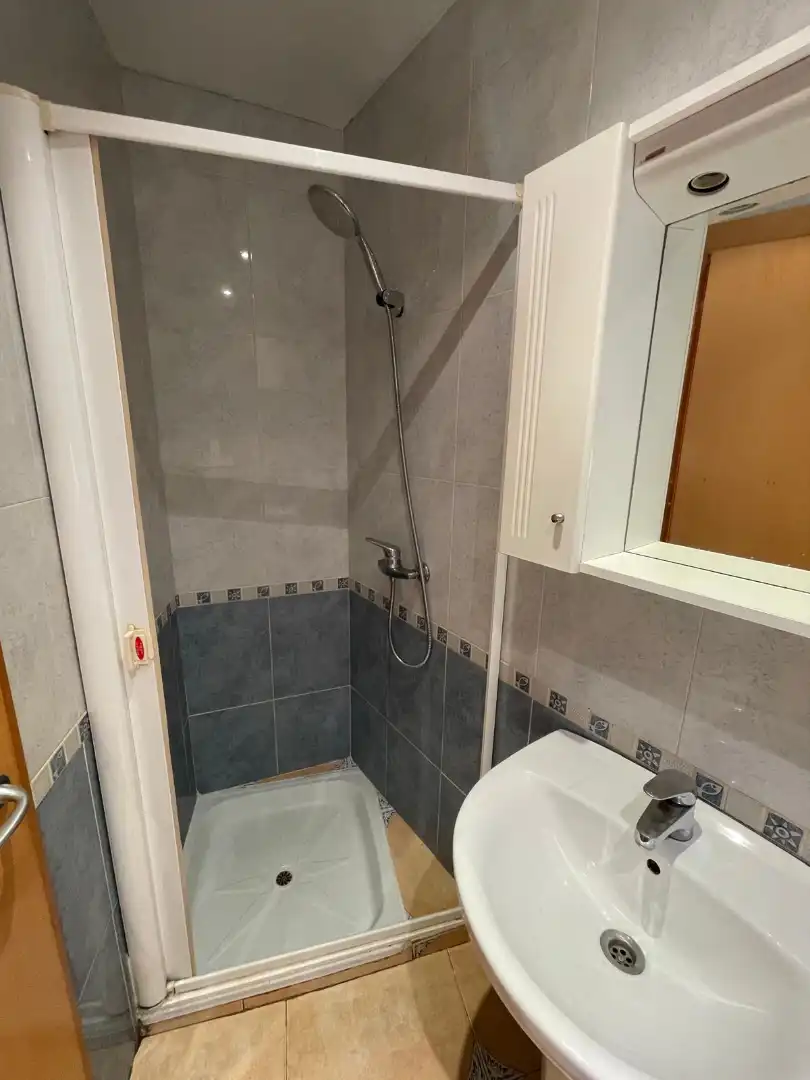 Bathroom of Apartments for sale in Fraga  with Air Conditioner, Heating and Furnished