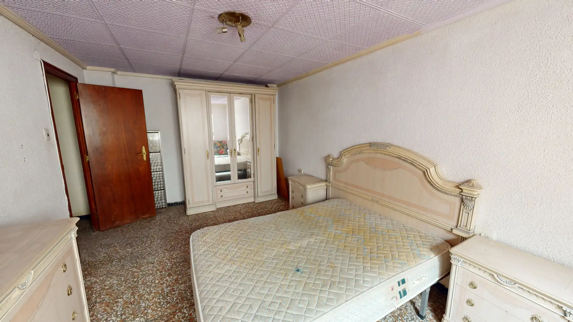 Bedroom of Flat for sale in Elche / Elx  with Furnished
