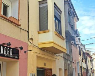 Vista exterior de Pis en venda en Sariñena amb Calefacció, Parquet i Terrassa