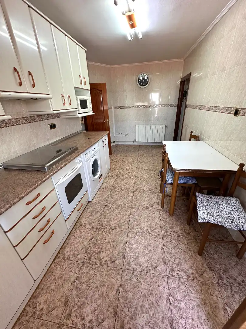 Piso con terraza en venta en Lutxana - Llano, imagen 13