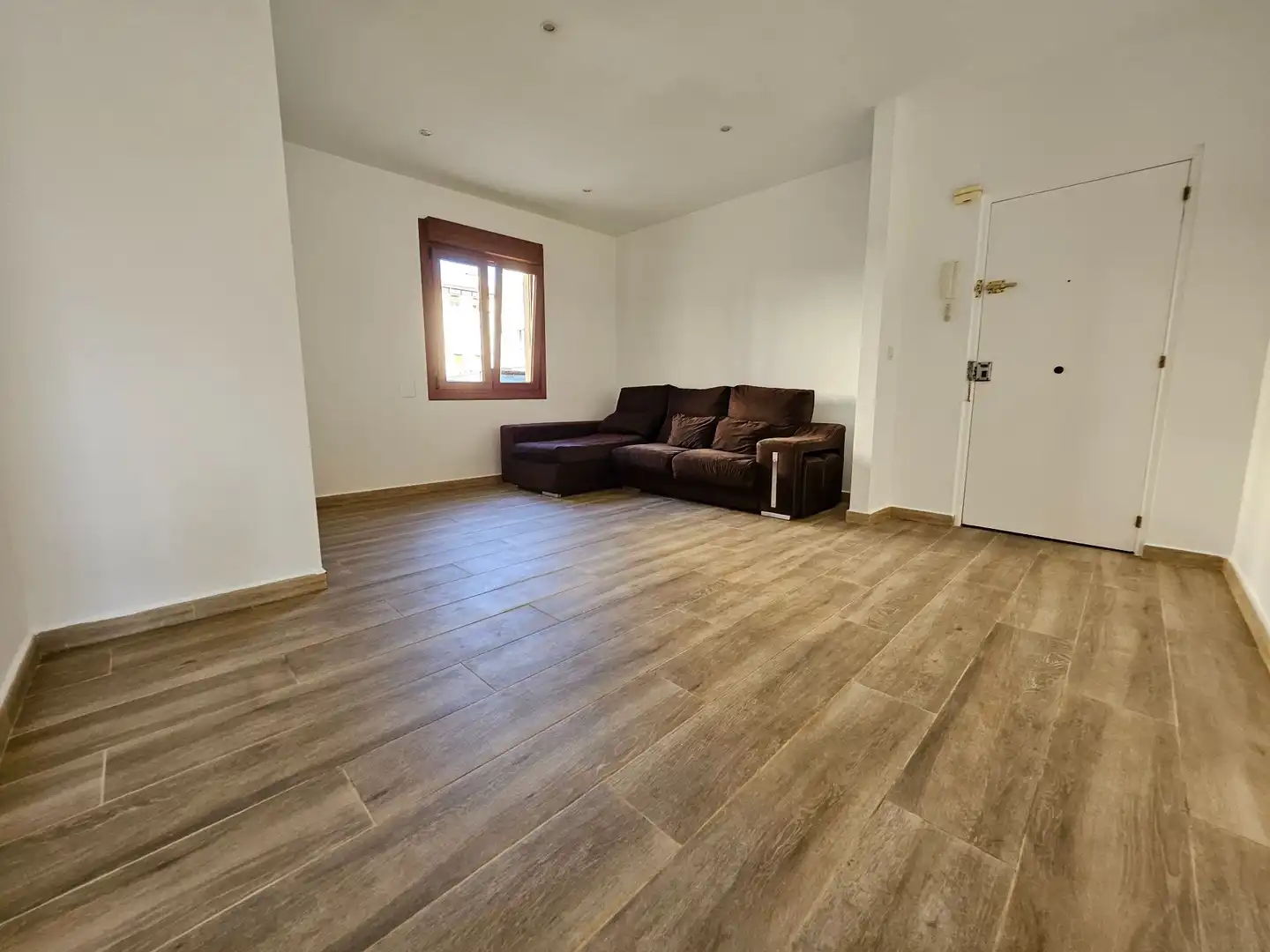 Sala de estar de Piso en venta en Abanto y Ciérvana-Abanto Zierbena con Calefacción