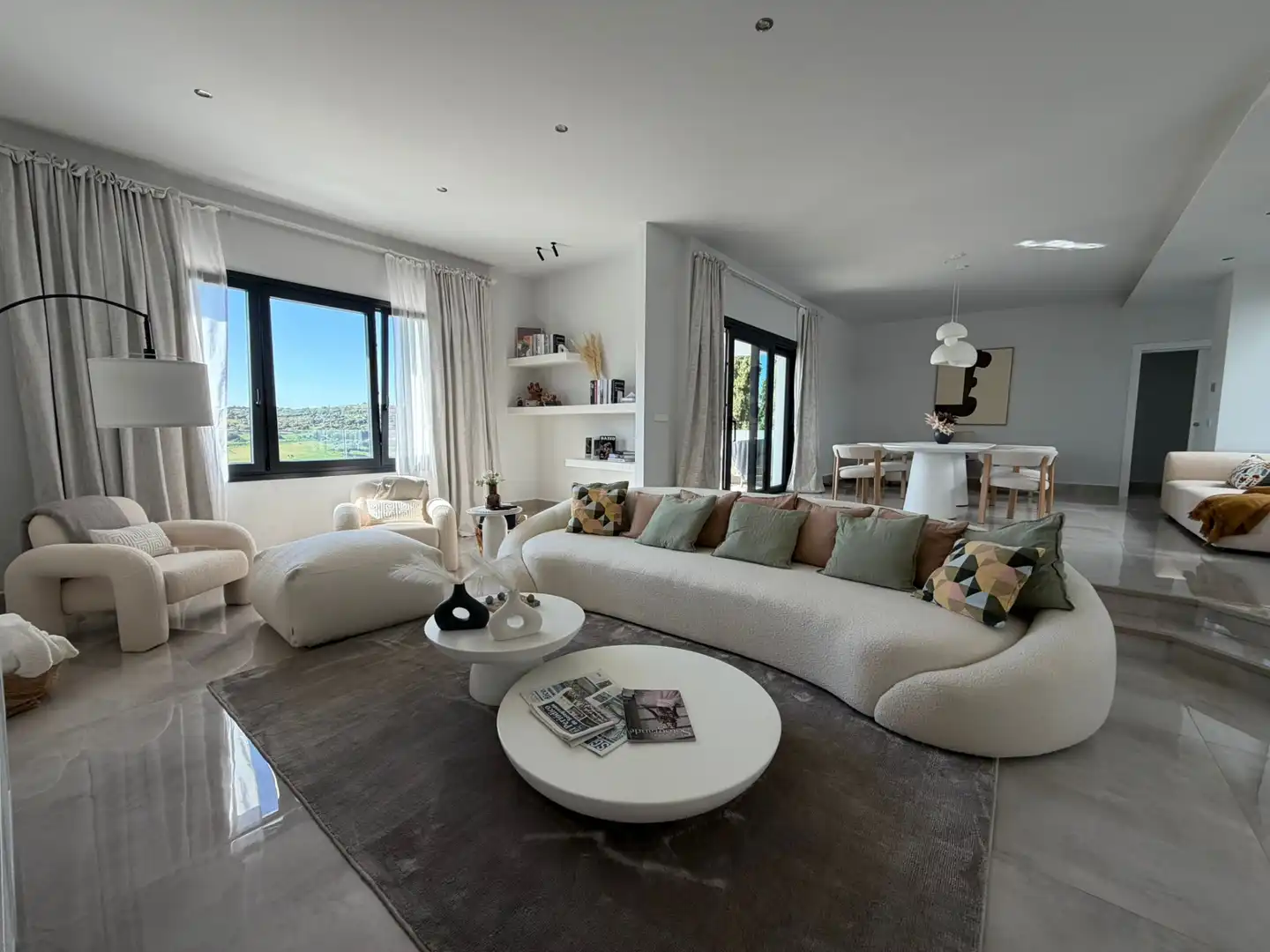 Wohnzimmer von Haus oder Chalet zur Miete in Sotogrande mit Klimaanlage, Privatgarten und Terrasse