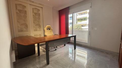 Foto 3 de Oficina de lloguer a Avenida Antonio Belón, Playa Bajadilla - Puertos, Málaga