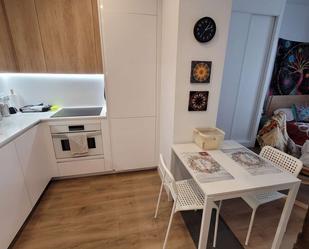 Cuina de Estudi per a compartir en  Madrid Capital amb Aire condicionat, Calefacció i Terrassa