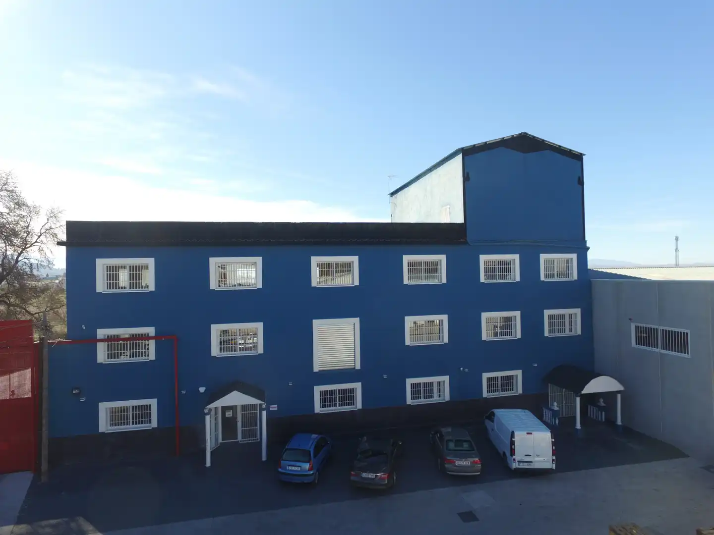 Vista exterior de Nave industrial de alquiler en Pulianas con Alarma