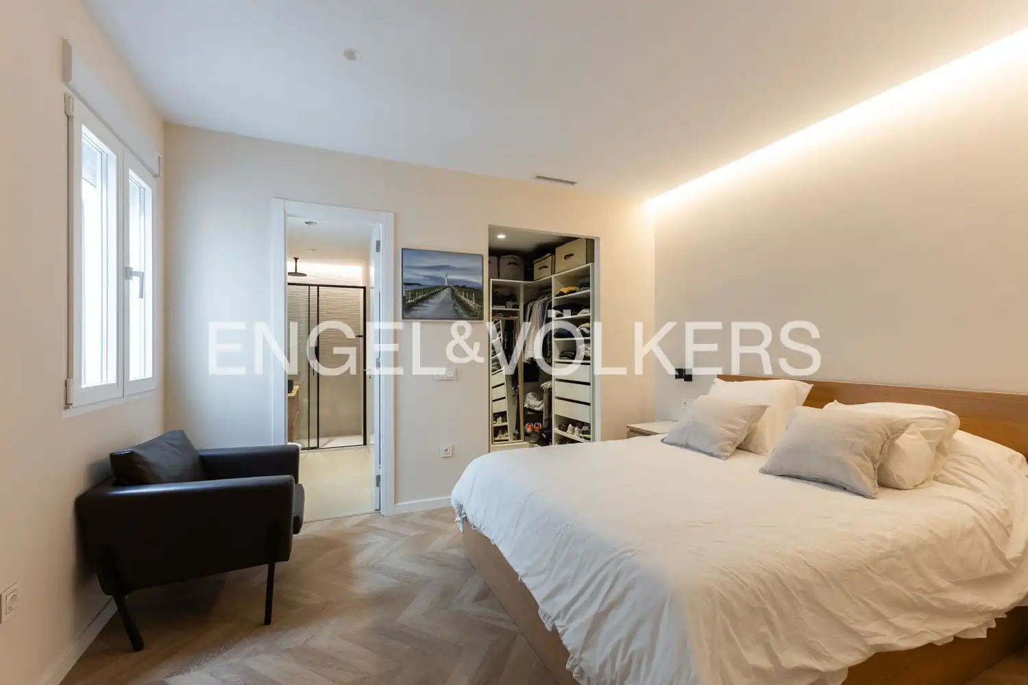 Habitación de Apartamento en venta en Valencia con Aire acondicionado, Calefacción y Parquet