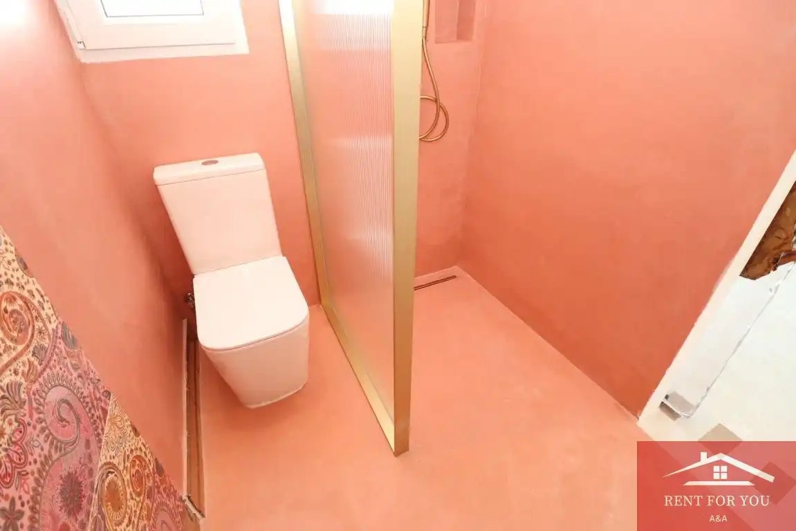Baño de Piso de alquiler en Alhaurín El Grande con Aire acondicionado, Terraza y Amueblado