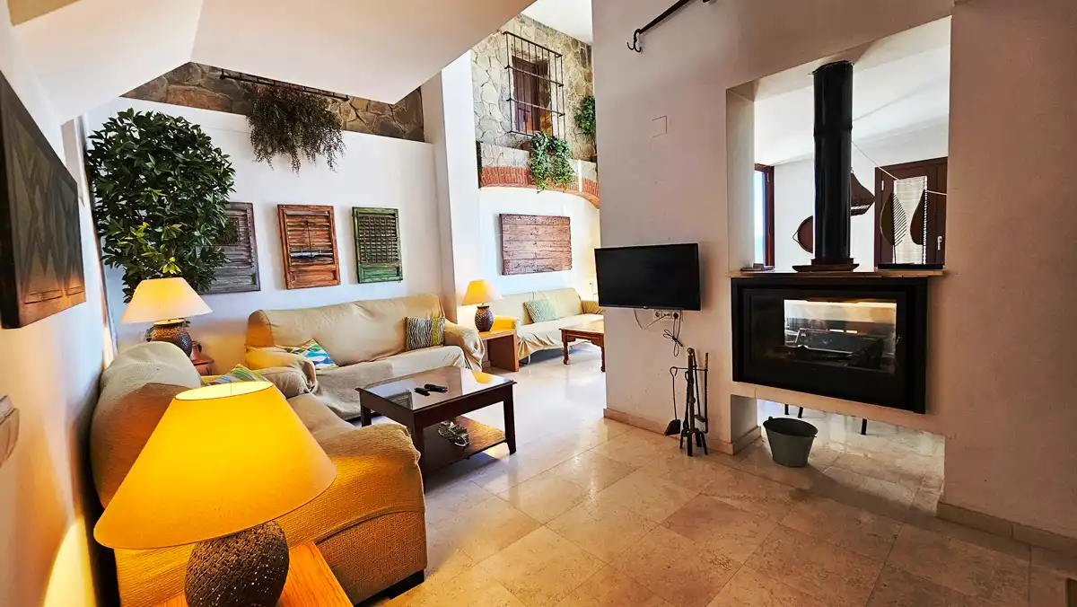 Sala de estar de Casa o chalet en venta en Zufre con Calefacción, Terraza y Trastero