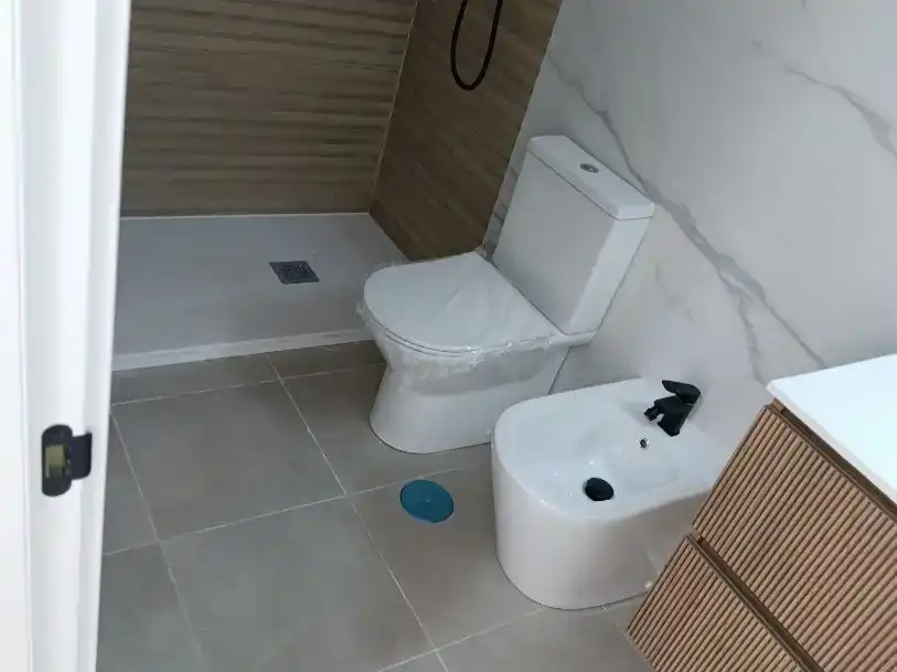 Baño de Piso de alquiler en Murcia con Trastero, Amueblado y Balcón