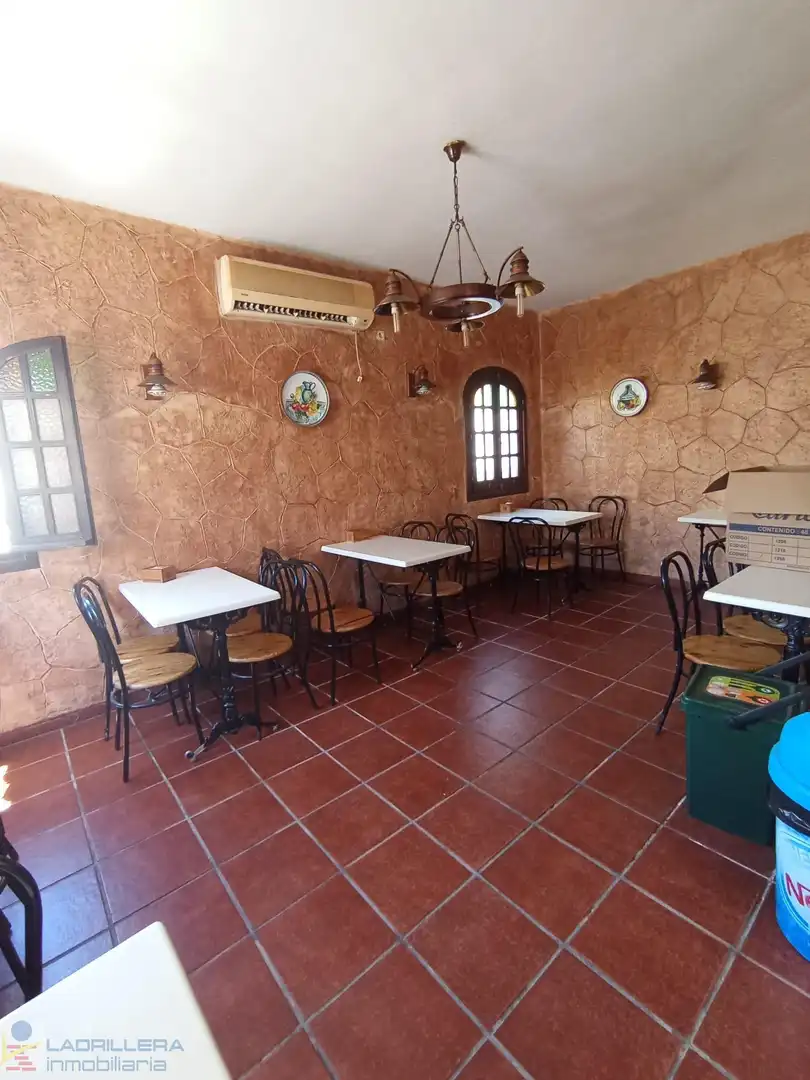 Local comercial en venda a El Cristo - Cayetano Roldán, imagen 8